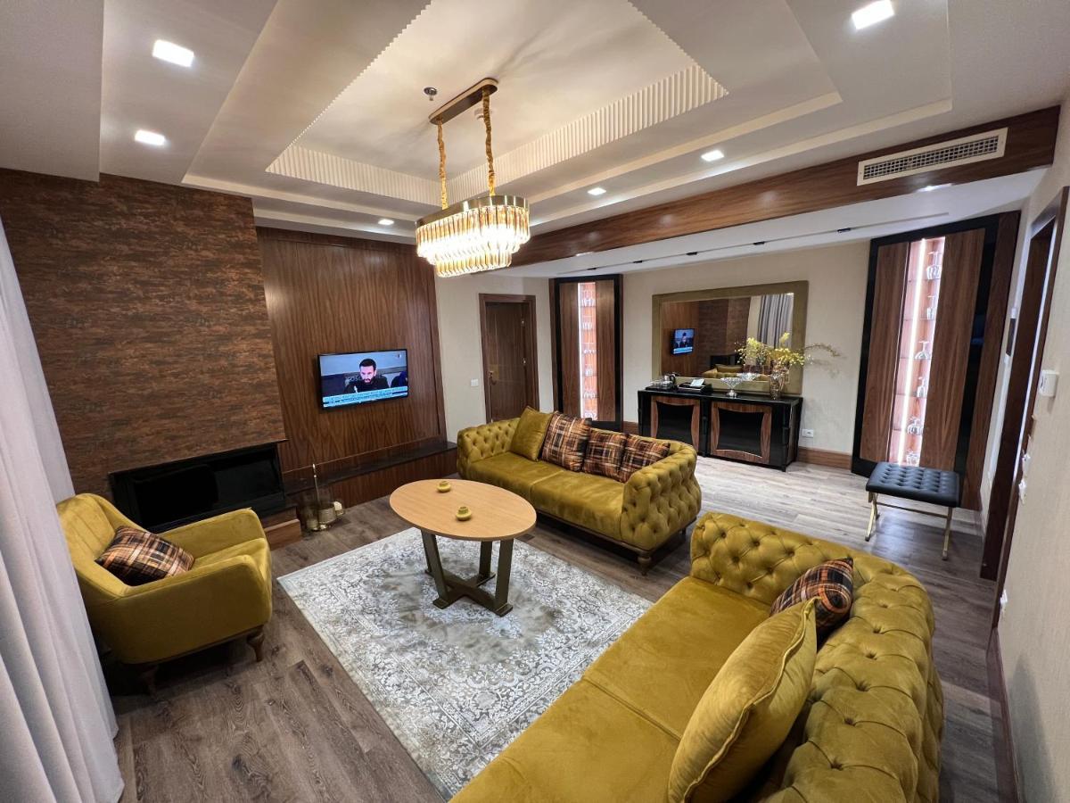 Hotel Golden Palace Shkodër Екстериор снимка