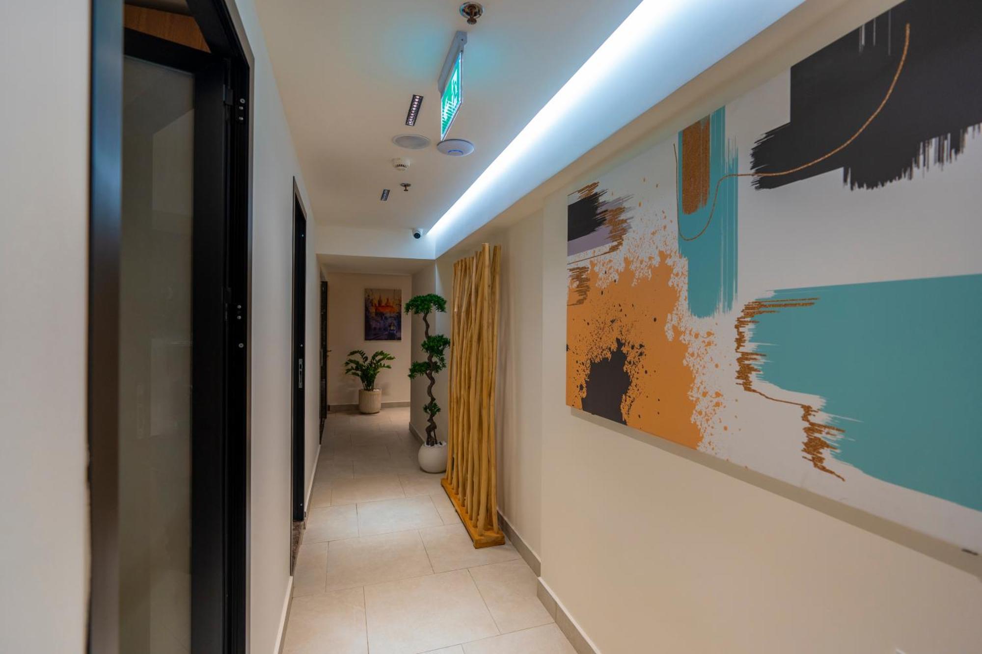 Hotel Golden Palace Shkodër Екстериор снимка