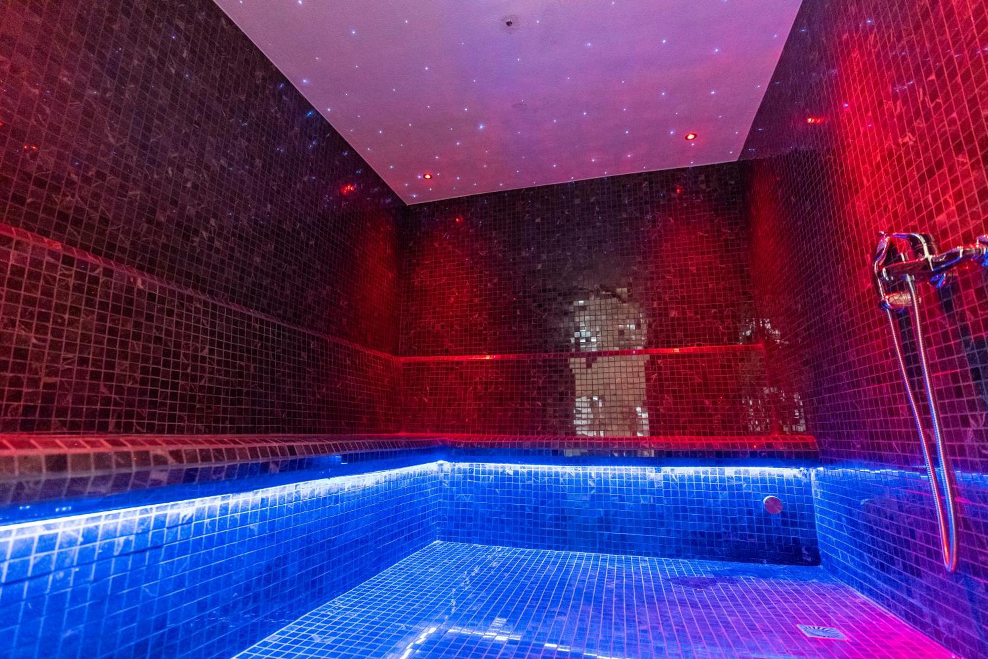 Hotel Golden Palace Shkodër Екстериор снимка